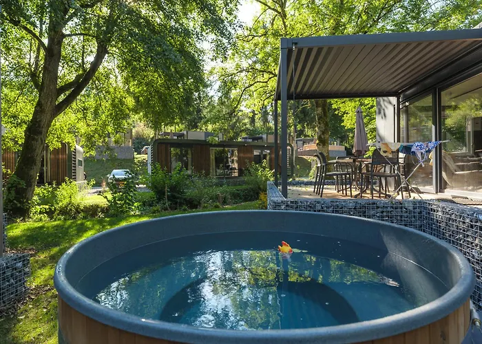 Sauwer With Hot Tub - 6 Guests *