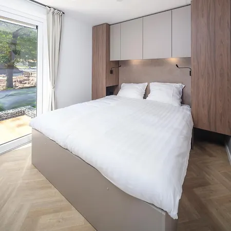 Sauwer With Hot Tub - 6 Guests