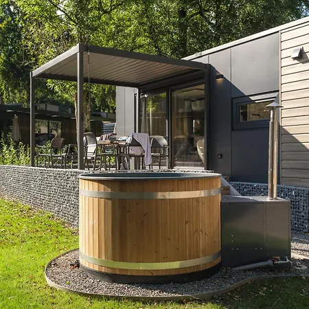 度假居 Sauwer With Hot Tub - 6 Guests *