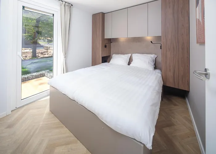 Sauwer With Hot Tub - 6 Guests