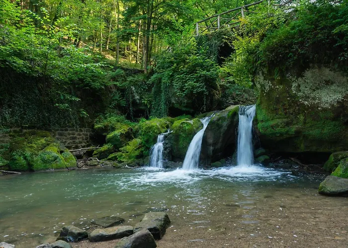 بيت للعطل Sauwer With Hot Tub - 6 Guests Tandel