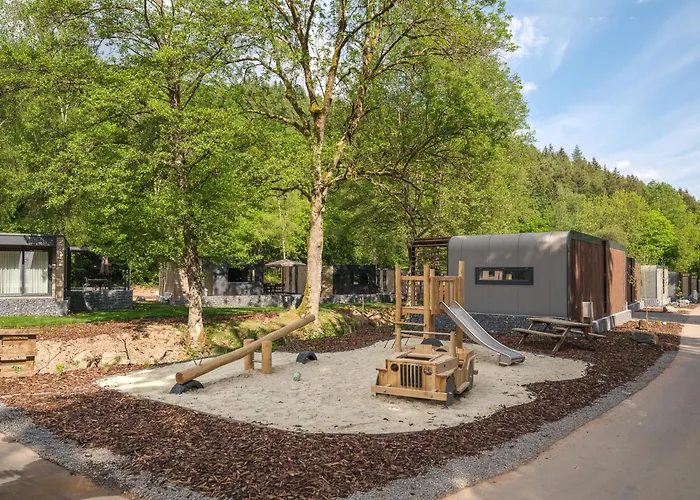 Sauwer With Hot Tub - 6 Guests